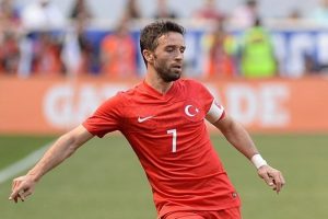 G&ouml;khan G&ouml;n&uuml;l milli takımdan &ccedil;ıkartıldı