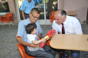 Bursa Orhangazi'de &Ccedil;ağlayan S&ouml;l&ouml;zl&uuml;leri dinledi