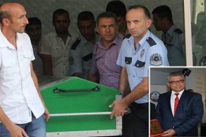 Eski Milli Eğitim M&uuml;d&uuml;r Yardımcısı rezidansta intihar etti