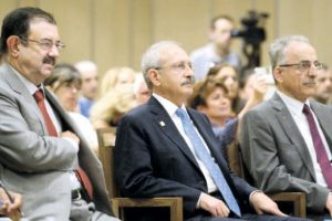 Kılı&ccedil;daroğlu ittifak &ouml;nerisine yanıt vermedi
