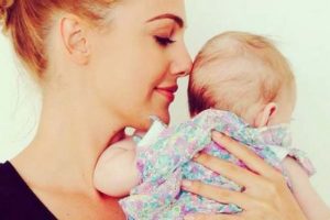 Meryem Uzerli b&ouml;l&uuml;m başına 170 bin TL alacak...