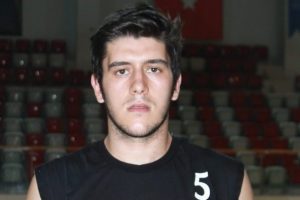 Eski Efes'li oyuncu Yalova Belediyespor'da
