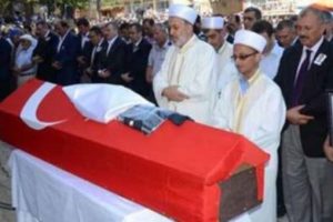 Şehit polis memuru Ahmet Akalın son yolculuğuna uğurlandı