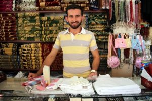 Zenginin kefeni de pahalı