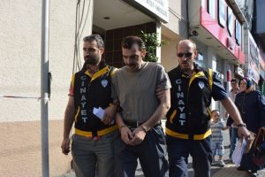 Bursa'da g&uuml;r&uuml;lt&uuml; tartışması kanlı bitti!