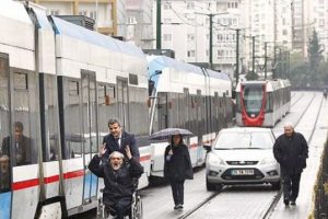 TEİAŞ, elektrik kesintilerini engellemek i&ccedil;in ihaleye &ccedil;ıkıyor