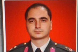 Karaloğlu Bursalı şehidin ailesini ziyaret etti