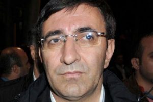 Yılmaz: Ter&ouml;r&uuml; yapanları ve arkasında duranları lanetliyorum