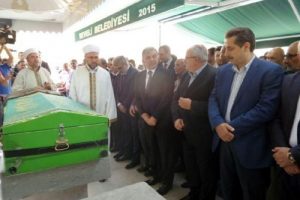 "Bug&uuml;nlerde hep b&ouml;yle &uuml;z&uuml;c&uuml; olaylarda bir araya geliyoruz"