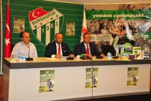 Bursaspor'dan anlamlı kampanya! 'Armayı sırtla'