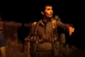 Ara&ccedil; yakmak isteyen PKK'lılara halktan tepki
