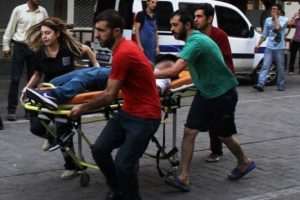 Polise silahlı saldırı: 1 &ouml;l&uuml; 3 yaralı