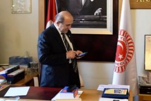 HDP, Burhan Kuzu'nun hesabına erişimin engellenmesini istiyor