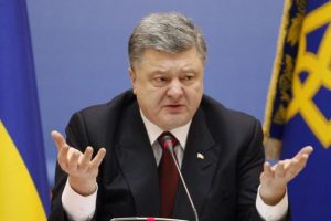 Poroşenko: Rusya, Kırım'ı Karadeniz'deki saldırıları i&ccedil;in &uuml;s haline getirdi