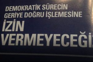 Kongre kitap&ccedil;ığında &ccedil;&ouml;z&uuml;m s&uuml;reci vurgusu