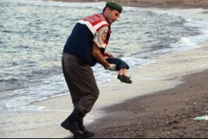 'Aylan Kurdi'nin babası insan ka&ccedil;ak&ccedil;ısıydı' iddiası