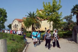 B&uuml;y&uuml;kel&ccedil;i ve konsoloslar Trabzon'da