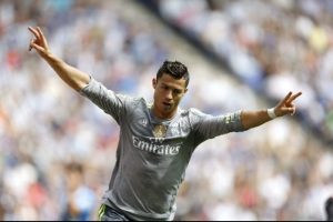 Ronaldo Real Madrid tarihine ge&ccedil;ti