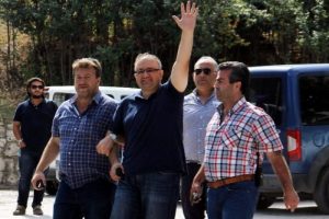Eski Hakim S&uuml;leyman Kara&ccedil;&ouml;l adliyeye getirildi