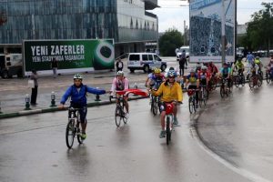 Bursa'da ter&ouml;re tepki i&ccedil;in pedal &ccedil;evirdiler