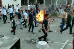 Cizre'ye dağdan 30 ter&ouml;rist geldi