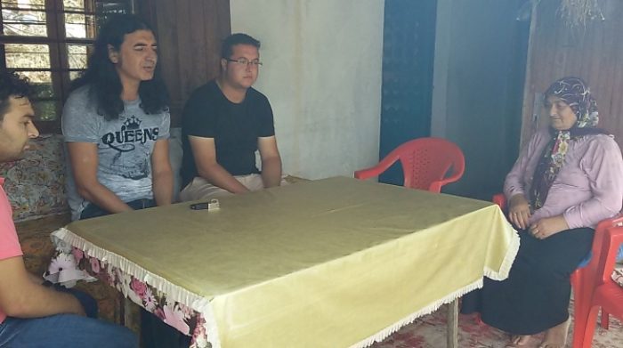 Murat Kekilli şehit ailesini ziyaret etti...