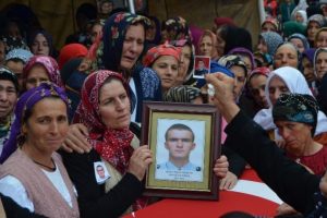 Şehit polis memuru son yolculuğuna uğurlanacak