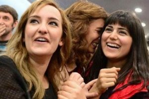 37 bin &ouml;ğretmen ataması bug&uuml;n yapılıyor
