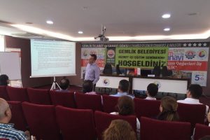 Bursa'da Belediye personeline ihale kanunu anlatıldı