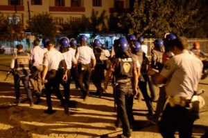 Turgutlu'da Emniyetten bin polisle asayiş uygulaması