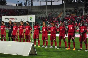 Galatasaray ve Gaziantepspor'da gidişat k&ouml;t&uuml;