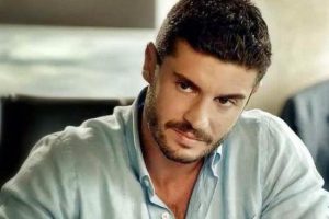 Oyuncu Berk Oktay'ı &ccedil;ıldırtan haber...