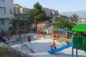 Bursa Orhangazi'deki parklar yenileniyor