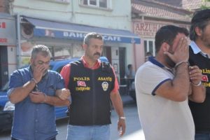 Aradıkları kuyumcu yakalattı