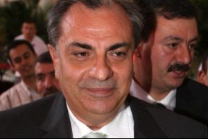 Tuğrul T&uuml;rkeş'ten Ak Parti'ye ziyaret!