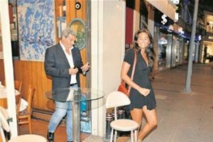 Eda Taşpınar kameraları g&ouml;r&uuml;nce bozuldu...