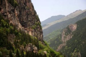 S&uuml;mela Manastırı ziyarete kapatılıyor