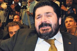 Savcı Sayan Twitter'dan isyan etti, İhsan &Ouml;zkes Twitter hesabını kapattı