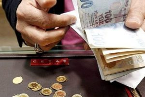 Parasını ona yatıran yaşadı!