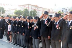 Muharip Gaziler Derneği: 'Ter&ouml;re her alanda karşı &ccedil;ıkılmalı'