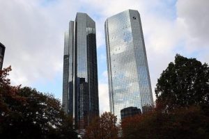 Deutsche Bank Rusya'daki 'faaliyetlerine' son veriyor