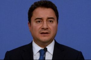 G&ouml;zler s&uuml;rpriz şekilde aday listesine giren Ali Babacan'da