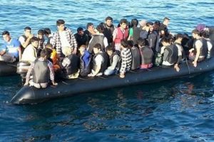 Suriyeli doktor umut verip &ouml;l&uuml;me yolluyor