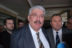 MHP'den bazı gazetecilere sert tepki