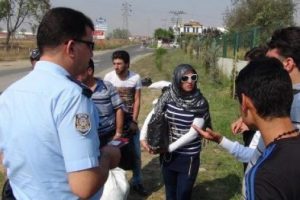 Taksilerle Edirne'ye giden Suriyeliler yakalandı