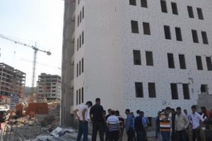 Soma 301 Konutları inşaatında &ccedil;alışmalar durdu