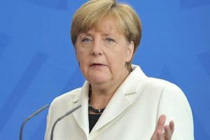 Merkel sığınmacı krizi i&ccedil;in ABD'den yardım istedi