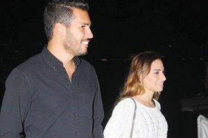 R&uuml;zgar &Ccedil;etin sevgilisi ile g&ouml;r&uuml;nt&uuml;lendi...