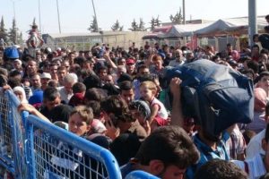 Suriyeliler bayram i&ccedil;in &uuml;lkelerine gidiyor