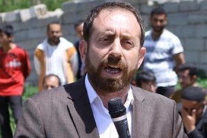 K&uuml;res&uuml;nniler Ak Parti'ye yine tepkili